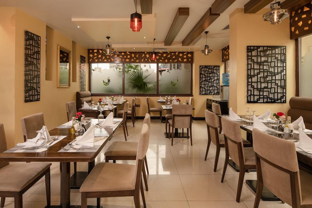 Golden Tulip Dar Es Salaam City Center Hotel Extérieur photo