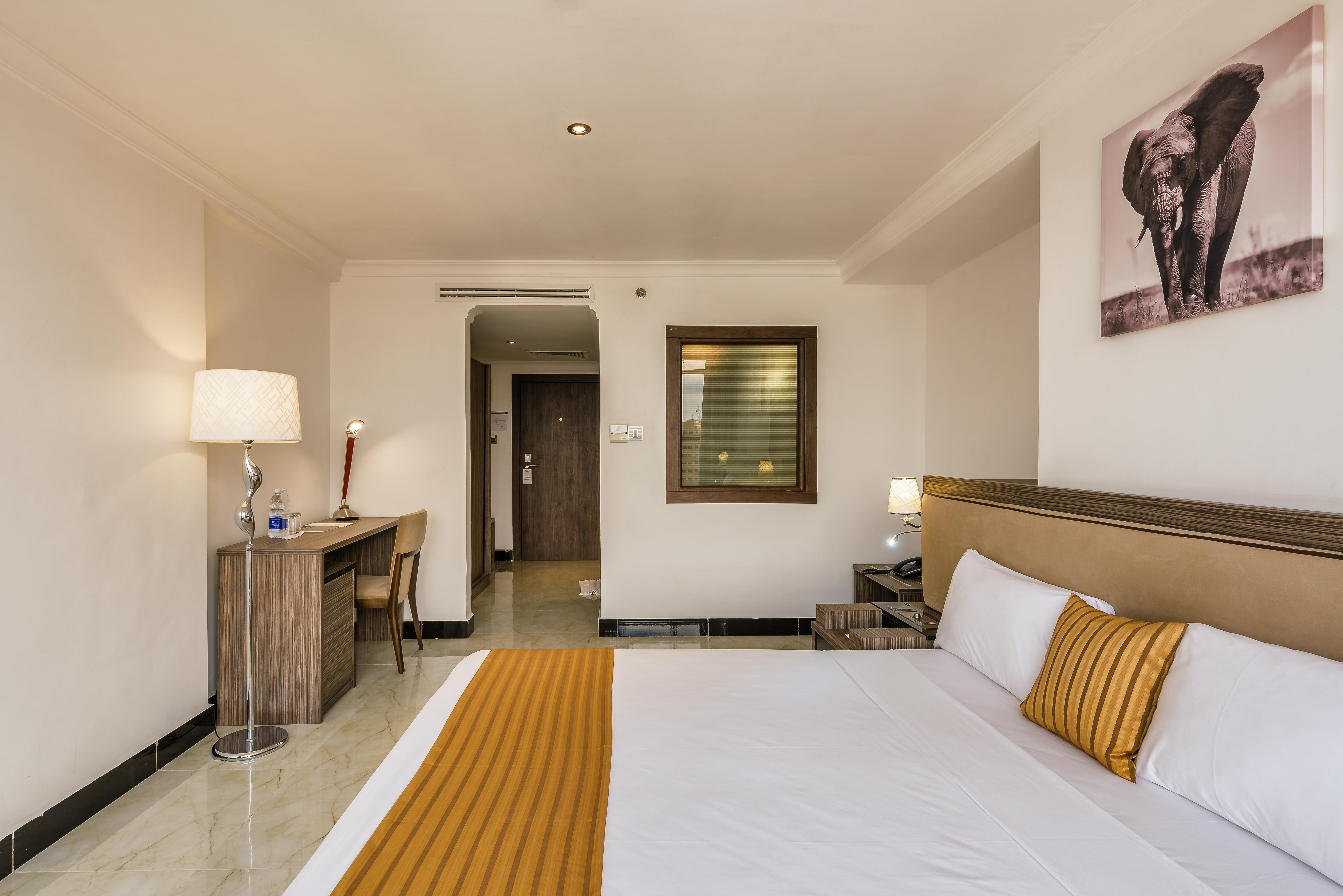 Golden Tulip Dar Es Salaam City Center Hotel Extérieur photo